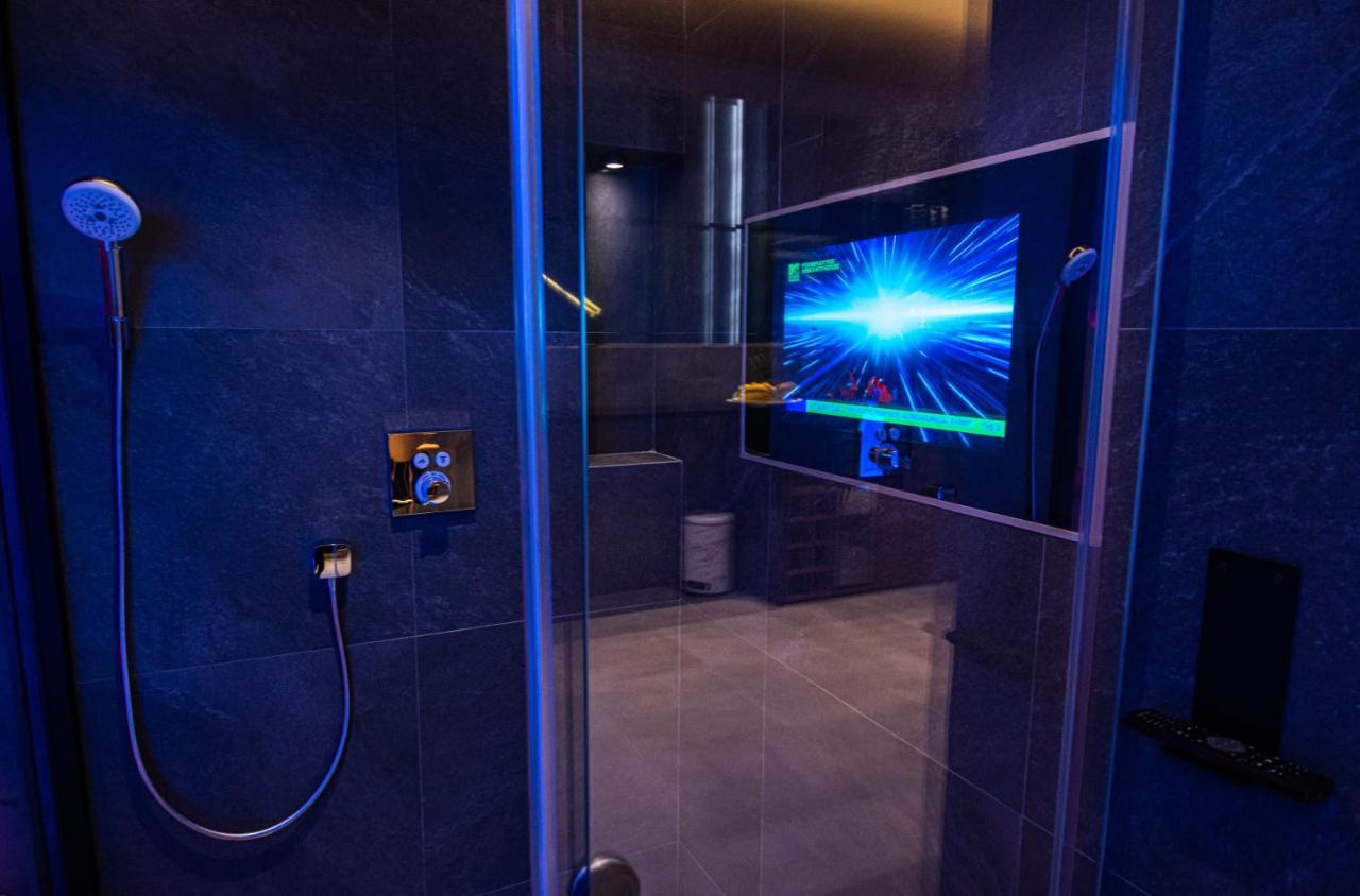 Marconio Wellness Private Pool & Spa - City Center Белград Экстерьер фото